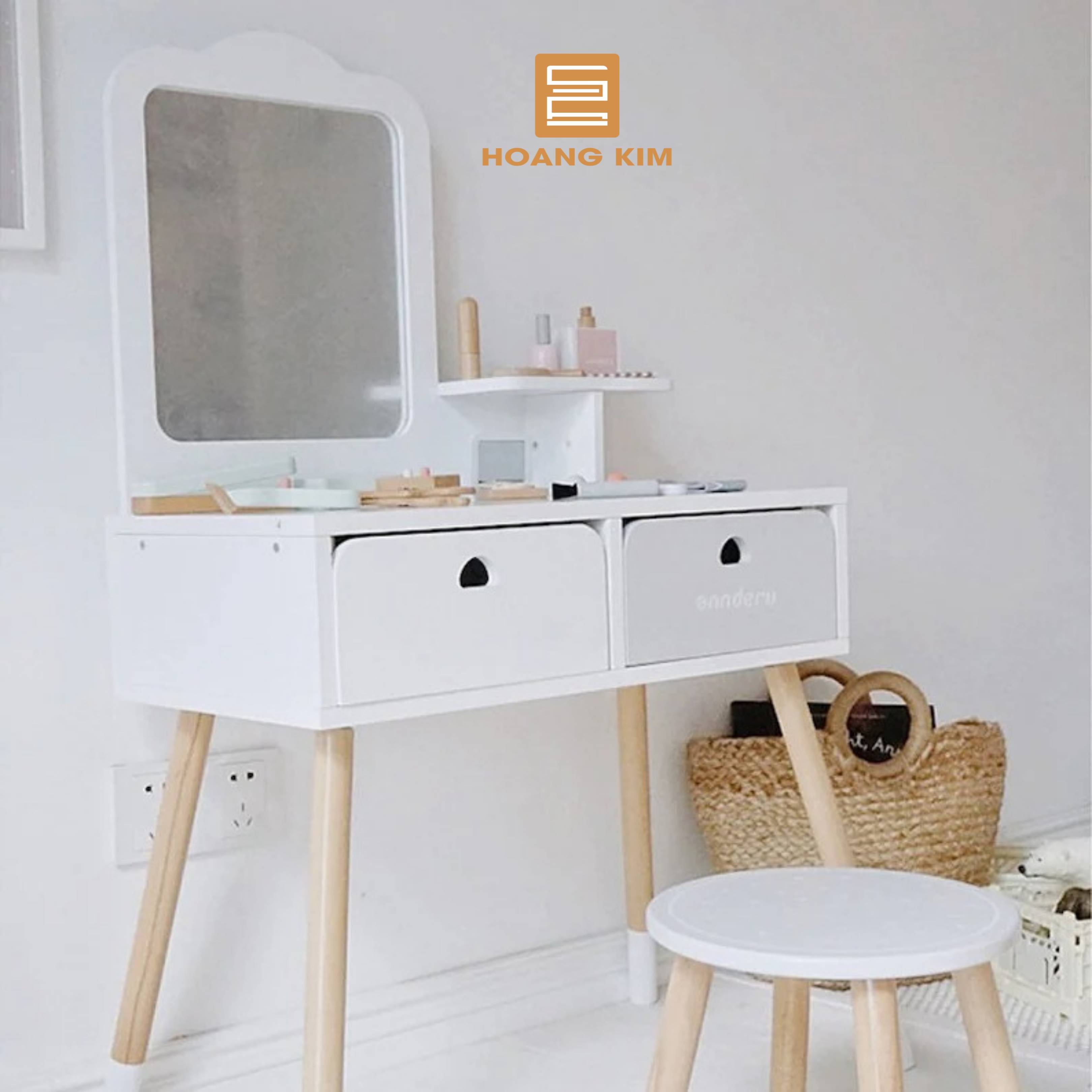 Bàn trang điểm chân gỗ tự nhiên phong cách trẻ trung hiện đại Decor Hoàng Kim