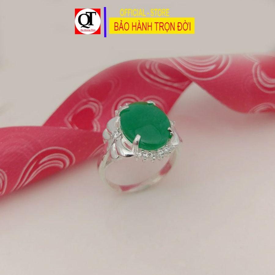 Nhẫn bạc nữ mặt ngọc xanh lá ovan chất liệu bạc ta Bạc Quang Thản - QTNU.QH115