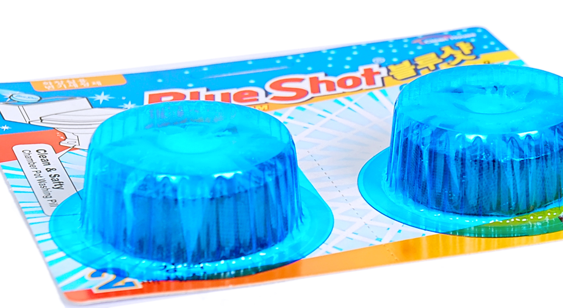 Bộ 6 Vỉ tẩy vệ sinh làm sạch bồn cầu cao cấp Hàn Quốc Blueshot - 1 viên sử dụng được 600 lần xả tương đương thời gian lên tới 1 tháng rưỡi