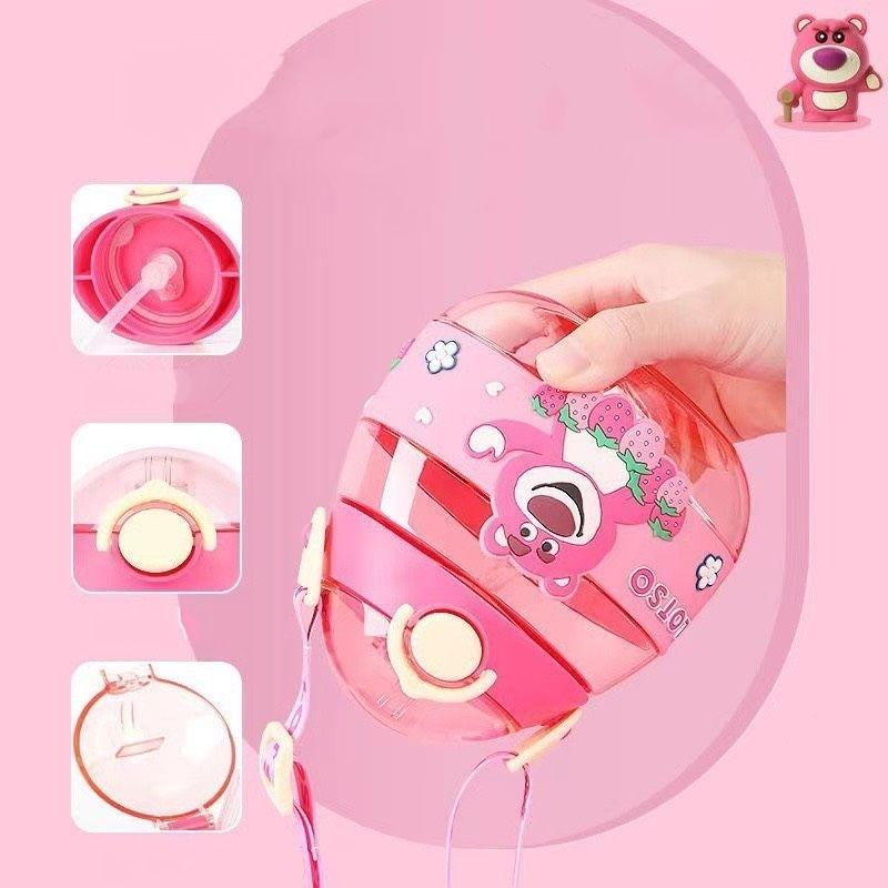 Bình nước hàng DlSNEY . Bình hình núi siêu đẹp , vừa xinh , có ống hút và dây đeo