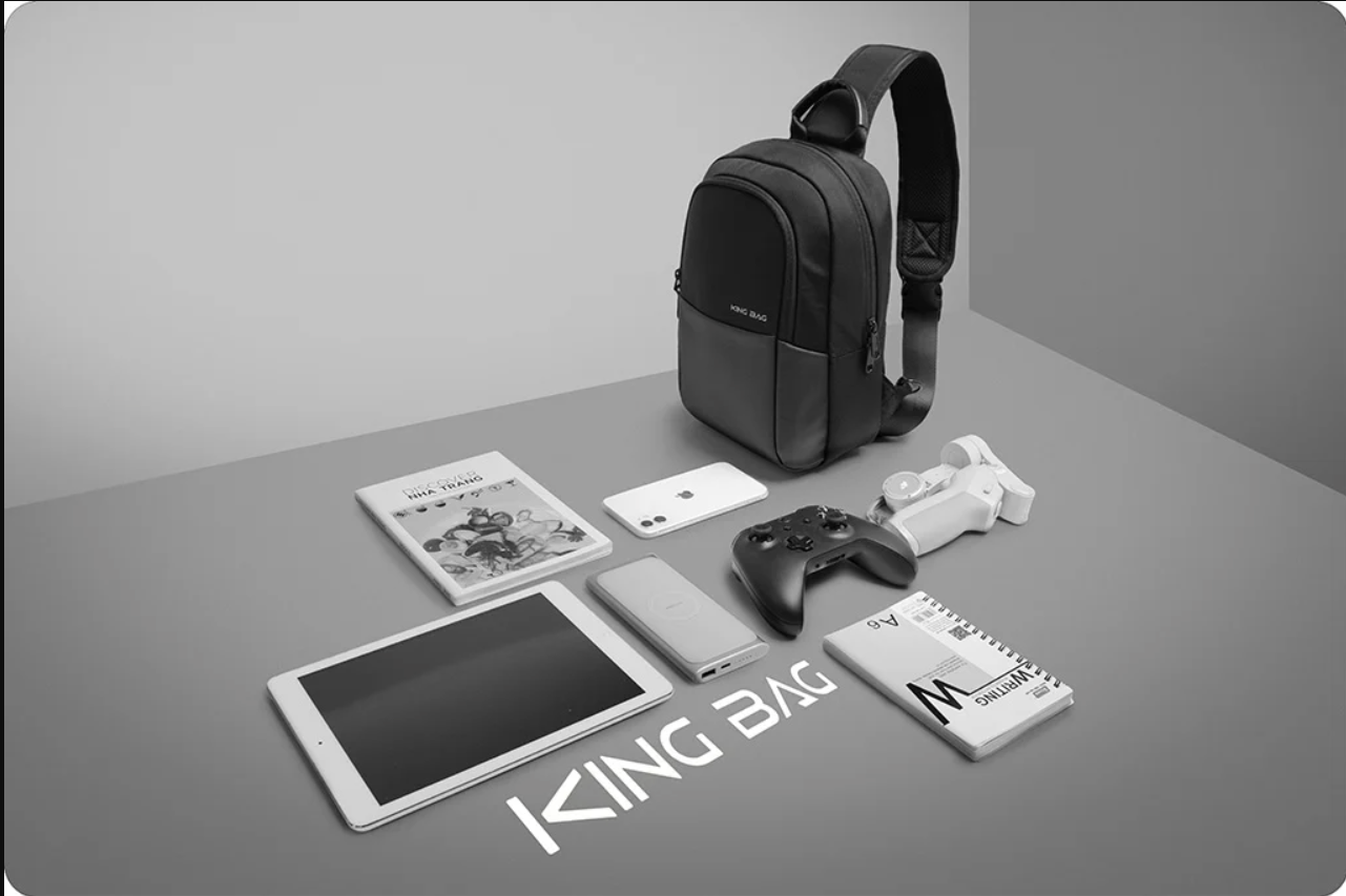 Túi đeo chéo thời trang KINGBAG JULIUS IV cổng USB, nhiều ngăn, chống trộm, vải kháng nước tốt - Hàng chính hãng