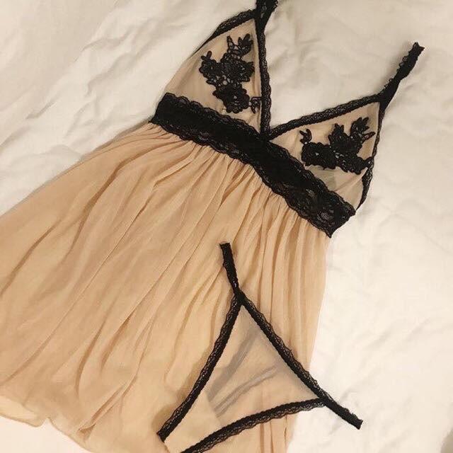 Váy ngủ sexy gợi cảm voan thun thêu hoa ngực tặng kèm quần lót lọt khe cao cấp hàng quảng châu