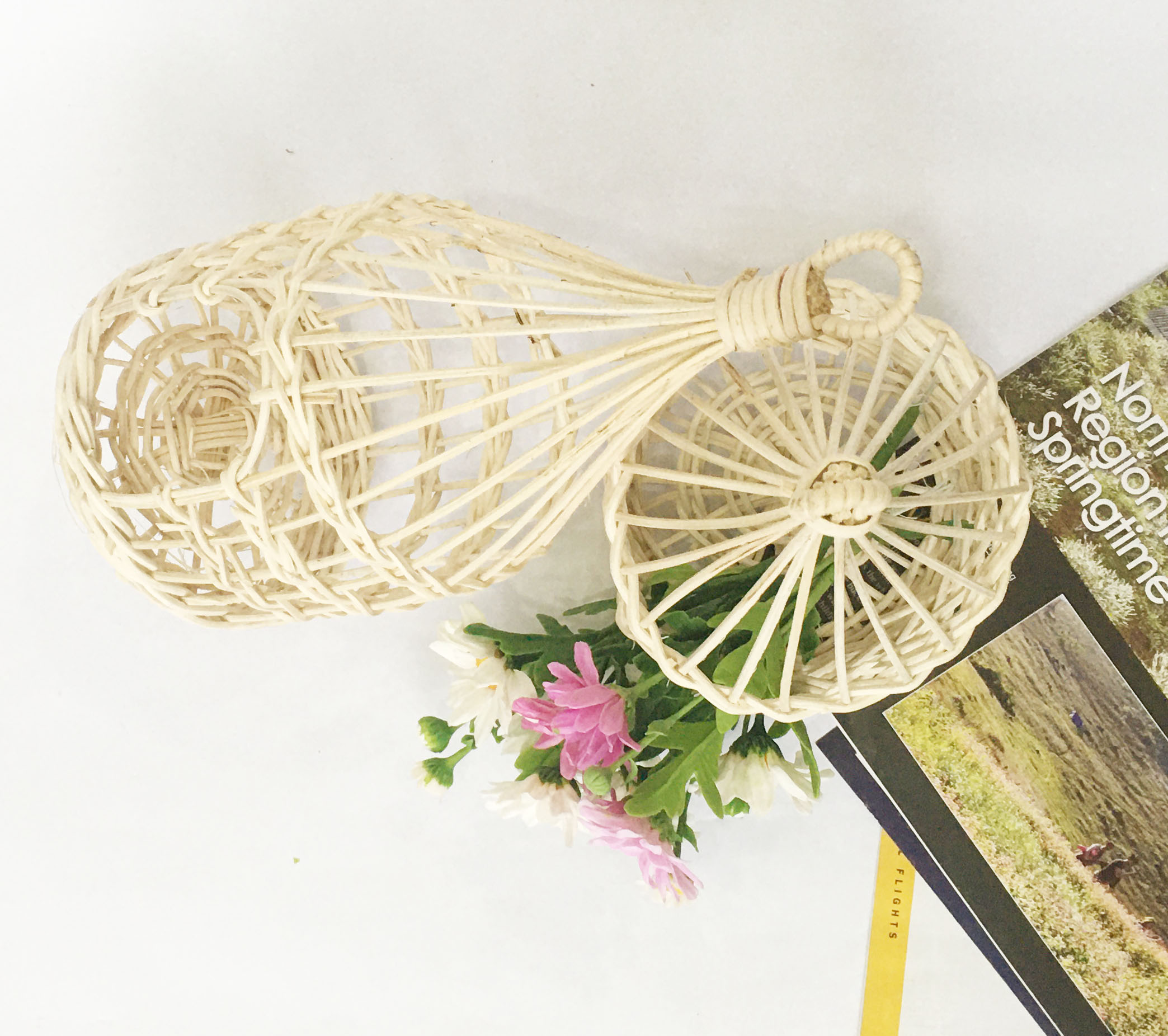 Lồng chim bằng mây tự nhiên vintage - cắm hoa / trang trí tiệc / đựng đồ đa năng handmade