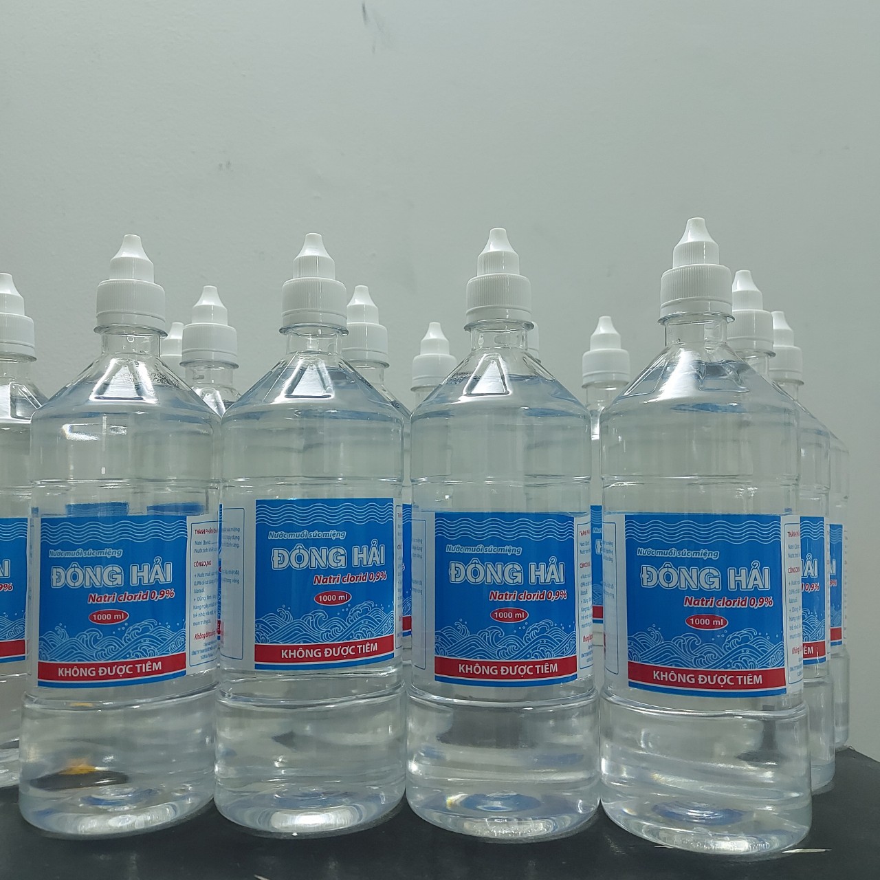 Nước muối súc miệng Đông Hải 1000ml 15 chai/thùng
