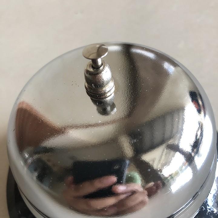 Chuông để bàn gọi nhân viên phục vụ inox