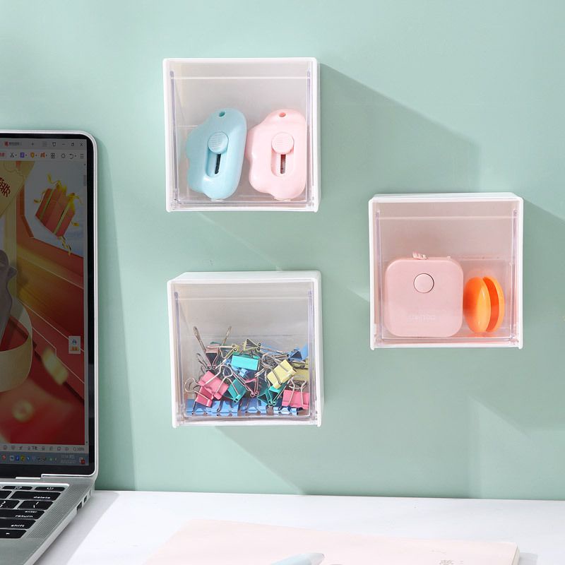Hộp đựng đồ nắp lật trong suốt gắn tường 8 x 8cm