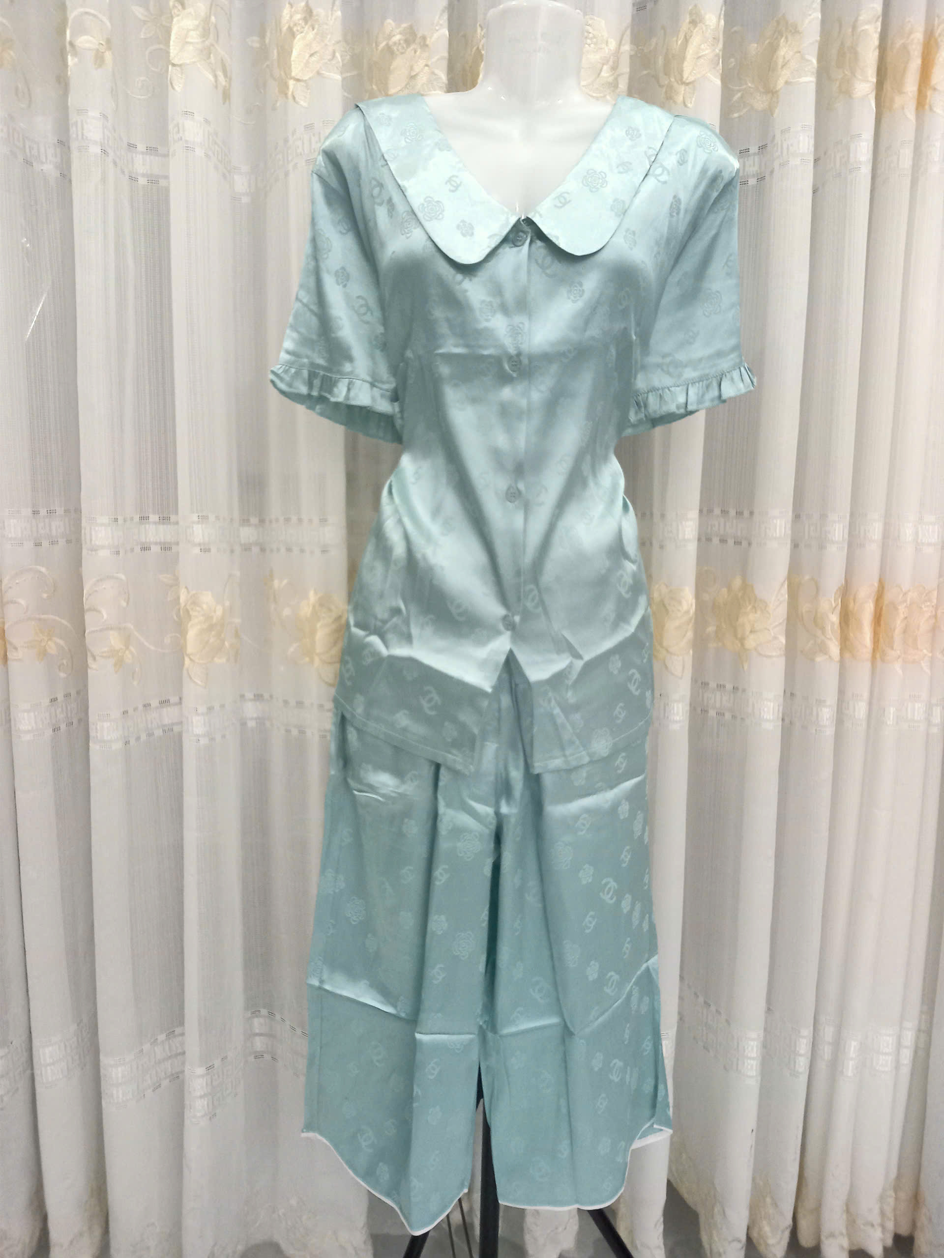 Bộ lụa gấm lững cao cấp 65-70kg