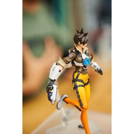 Mô hình nhân vật Tracer Figma 352