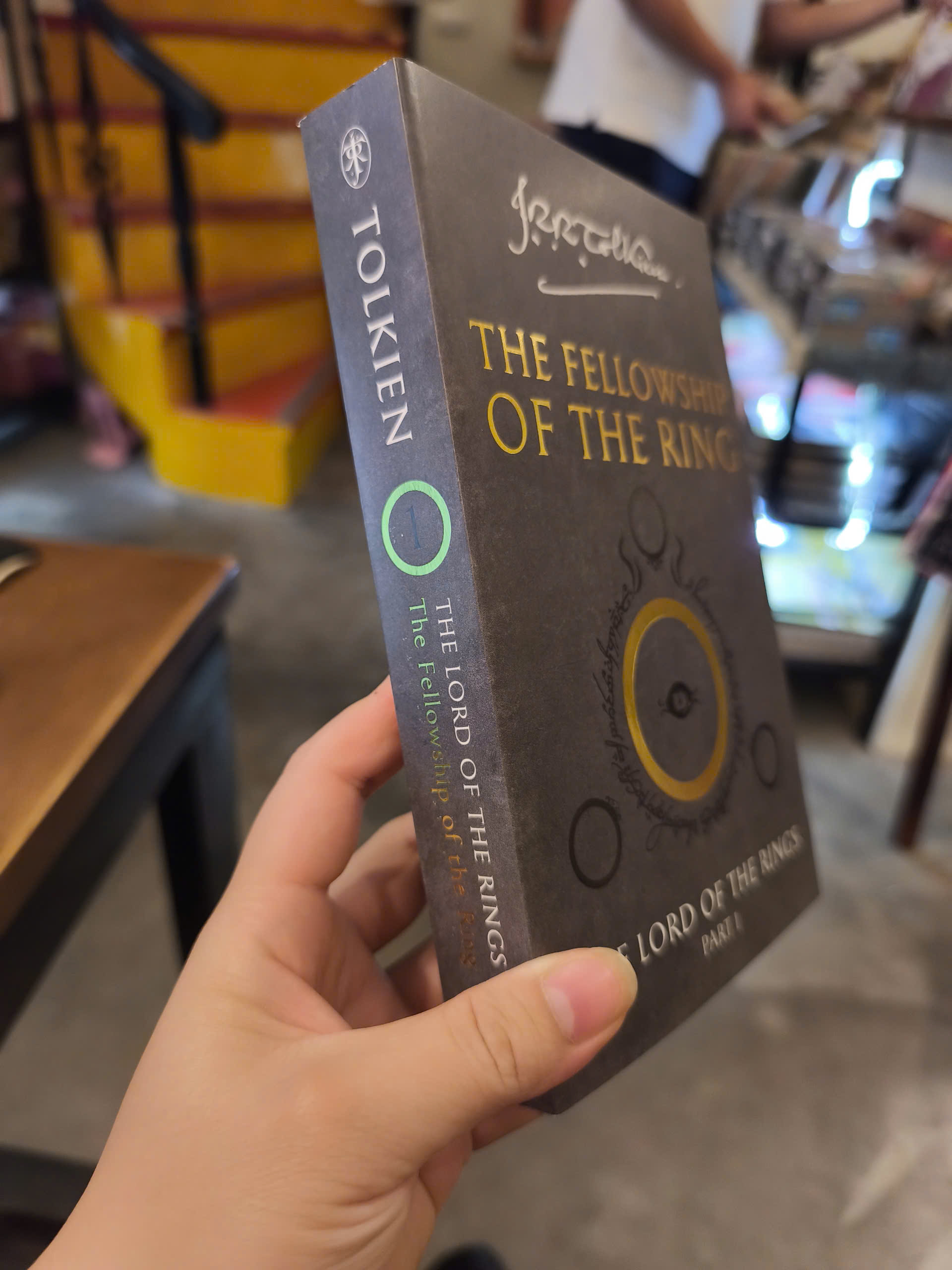 Sách - The Fellowship Of The Ring (The Lord Of The Rings Part 1) by J.R.R. Tolkien