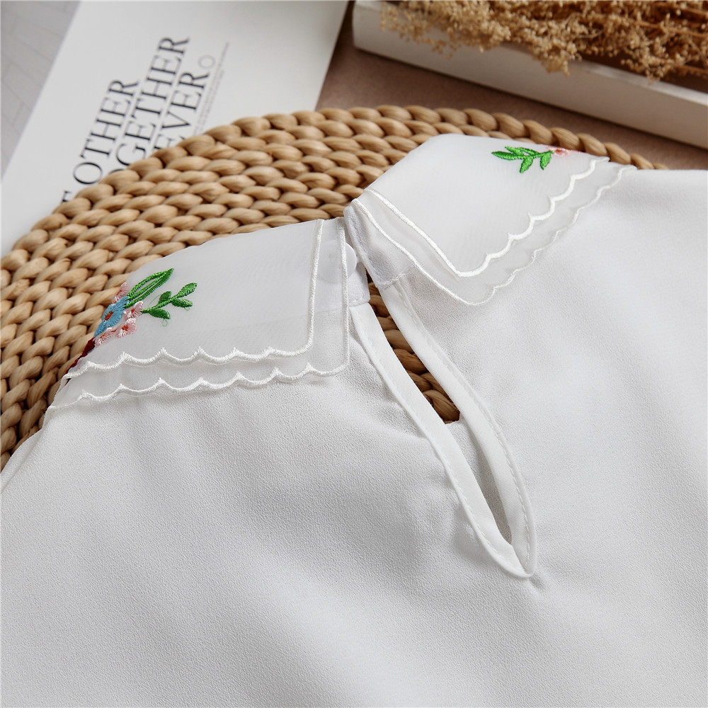 Cổ áo giả ren thêu họa tiết hoa nhiều màu - Mã CD54