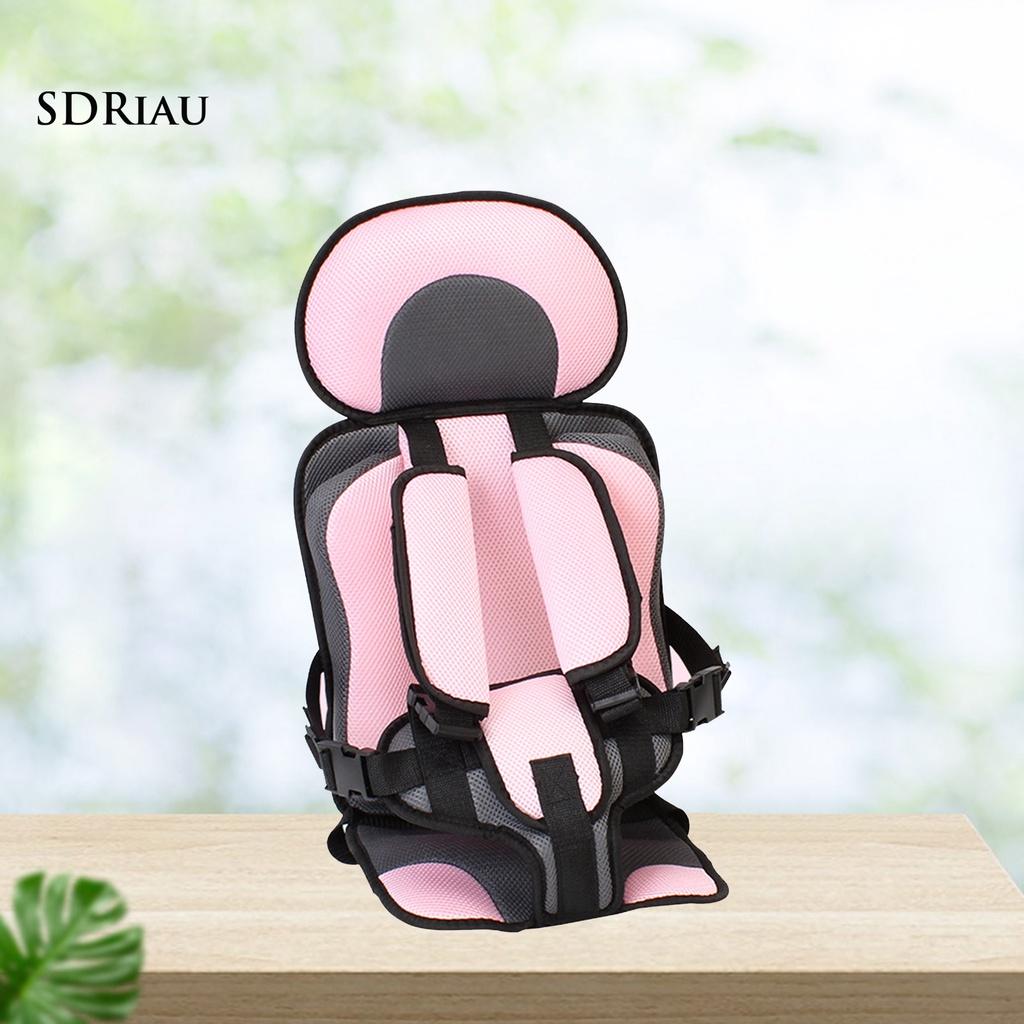 Đệm Ngồi An Toàn Cho Bé Ngồi Xe Hơi