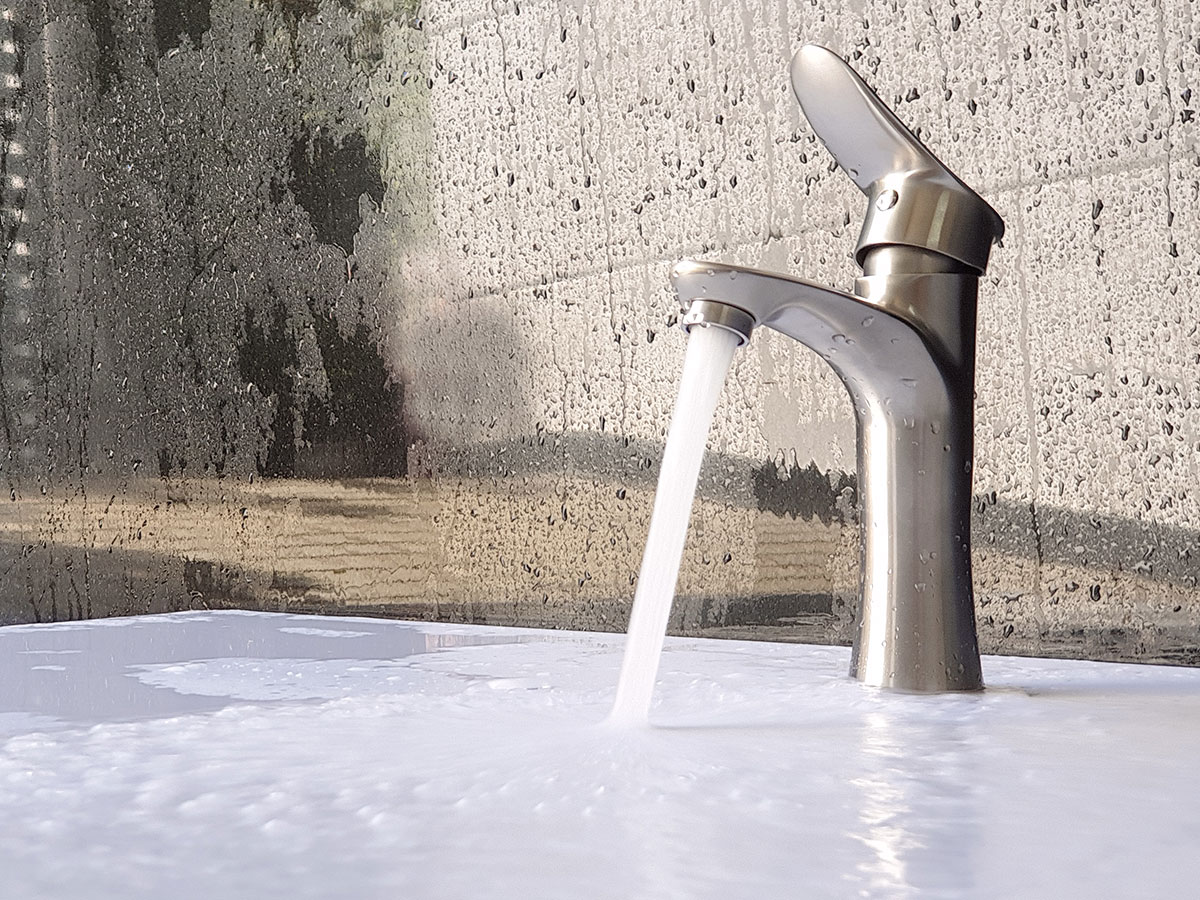 Vòi lavabo nóng lạnh Inox SUS 304 Eurolife EL-ORCHID 02 (Trắng vàng)