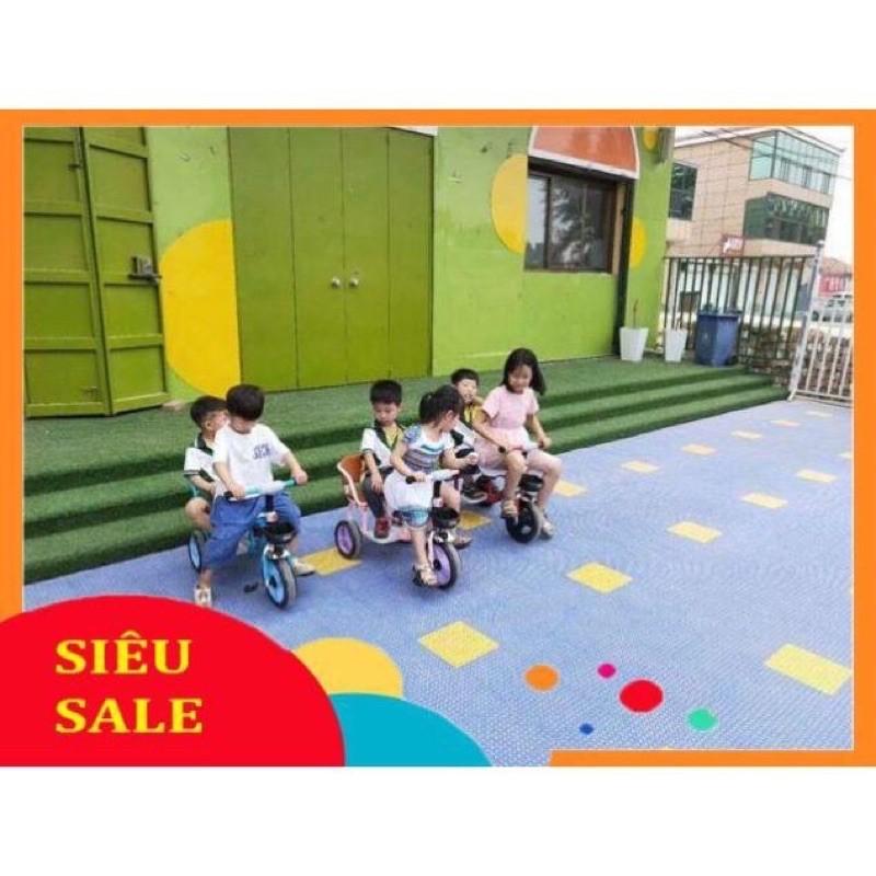 Xe xích lô nhập khẩu khung thép bánh to cho bé