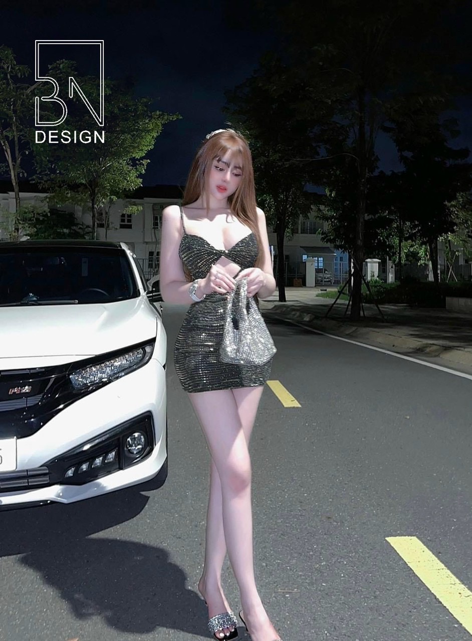 Đầm body kim sa