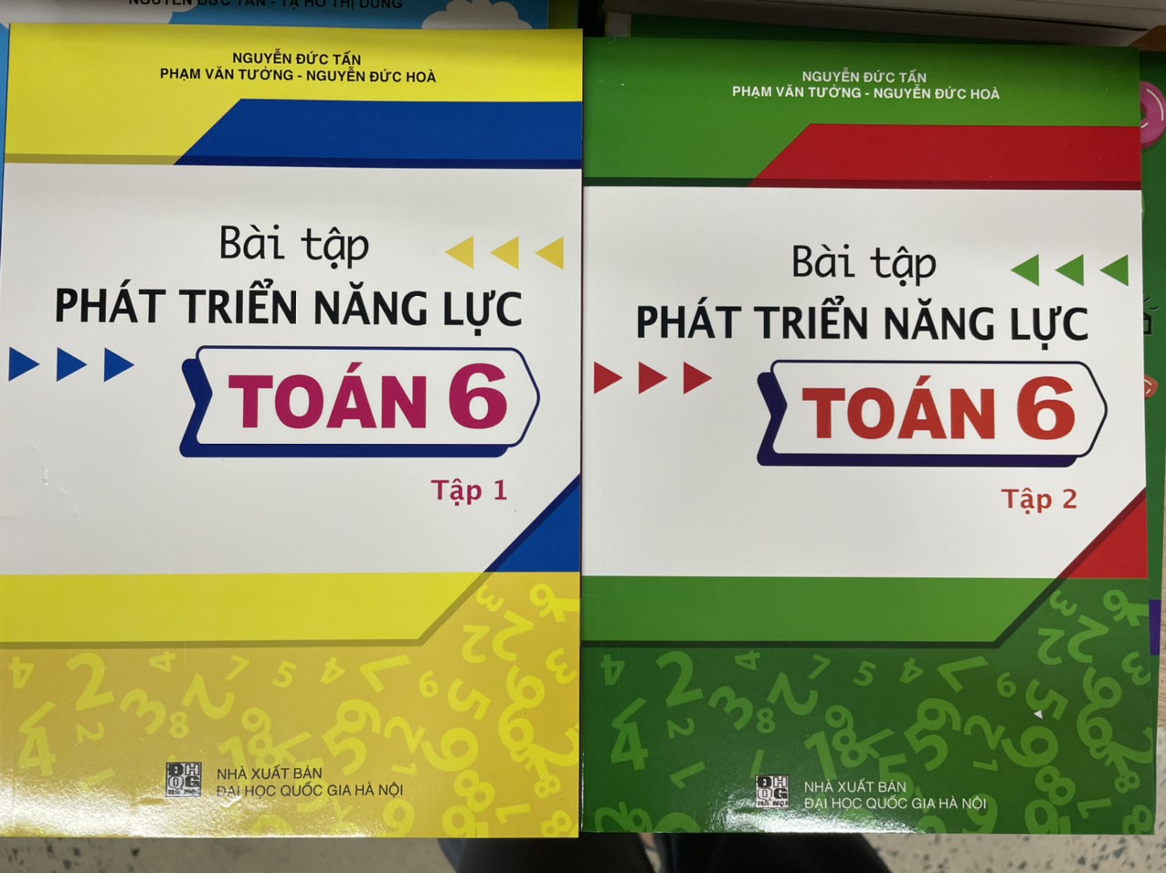 Combo Bài tập phát triển năng lực Toán 6 (Tập 1 + Tập 2)