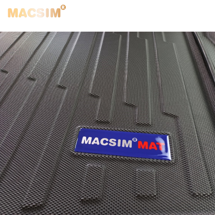 Thảm lót cốp xe ô tô Toyota Cross nhãn hiệu Macsim chất liệu TPV cao cấp màu đen nhám.