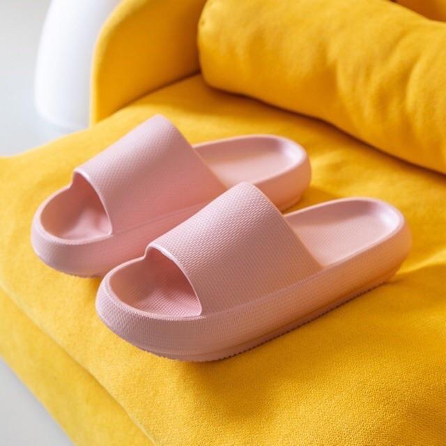 Dép đúc Thông Hơi màu trơn loại siêu nhẹ