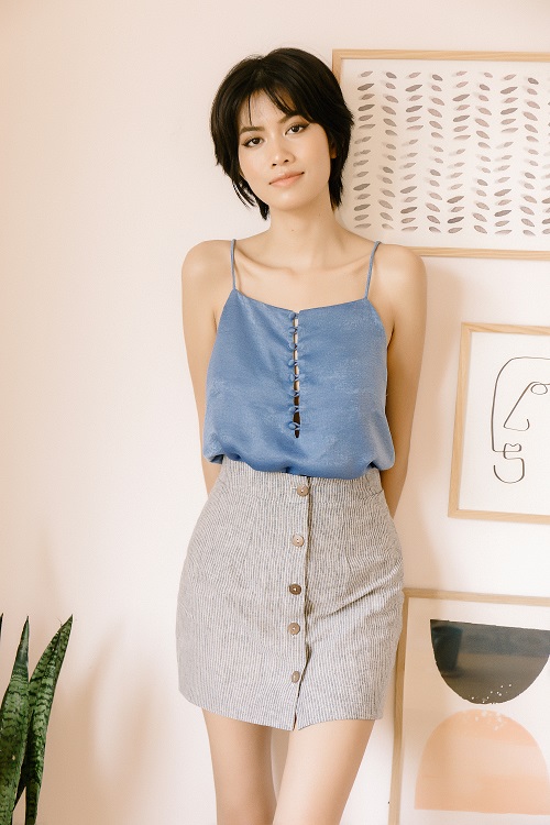 Scarlett House_Váy Linen Sọc Xám Nút Gỗ