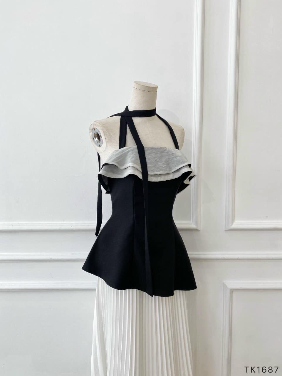 Áo peplum bèo phối màu dây cột cổ kiểu độc lạ