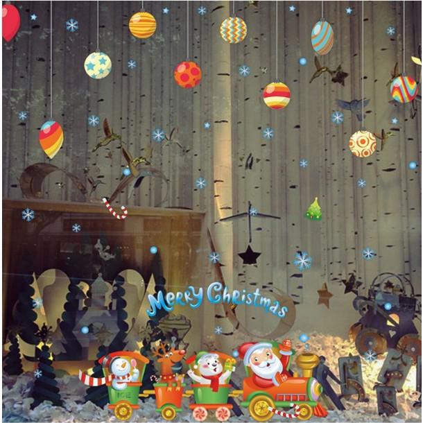 Decal trang trí tường Noel - Rèm châu sắc màu và đoàn tàu giáng sinh