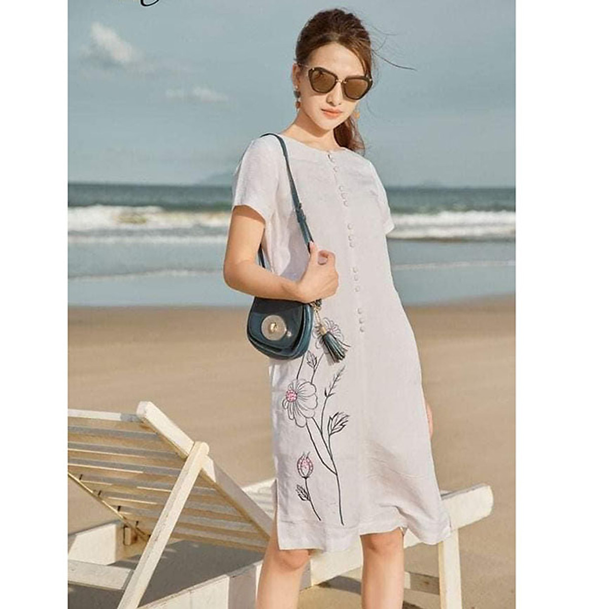 Đầm suông thêu hoa Linen tưng Premium sang trọng
