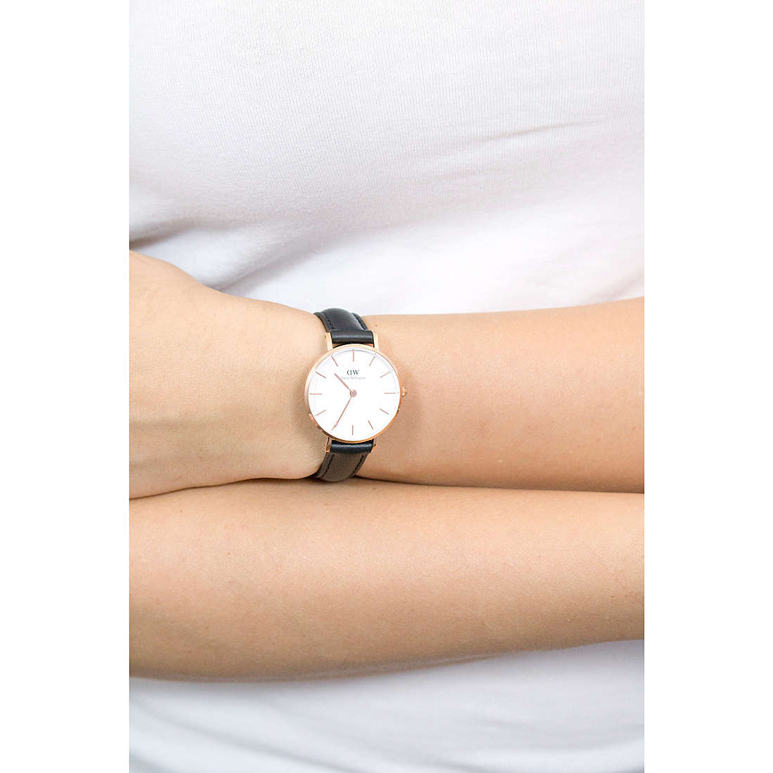 Đồng hồ nữ DANIEL WELLINGTON PETITE SHEFFIELD ROSE WHITE 28MM DW00100230