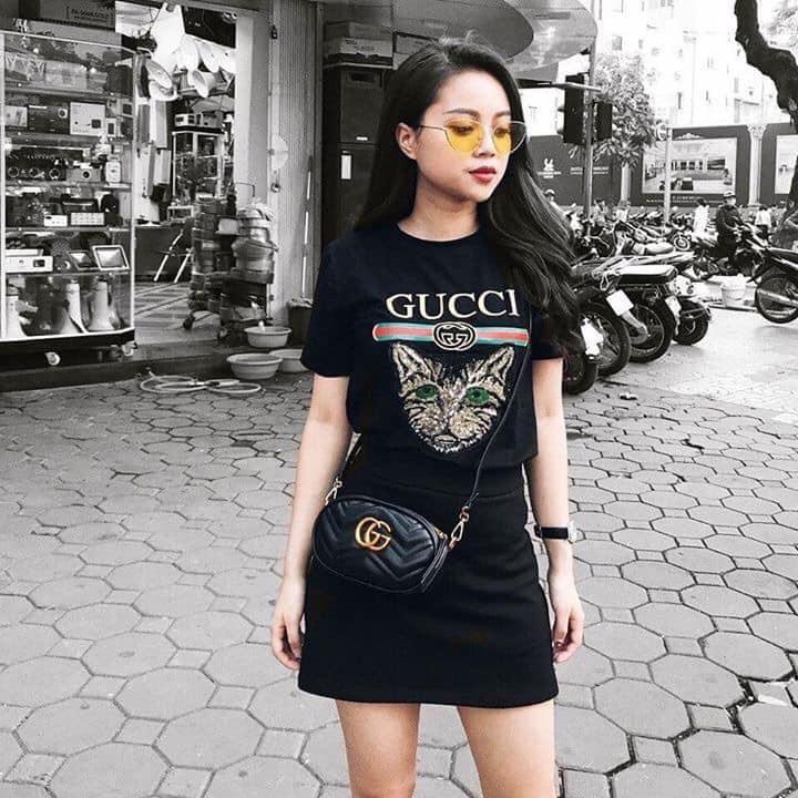 CHÂN VÁY CHỮ A CHẤT UMI CÓ QUẦN CHỐNG LỘ
