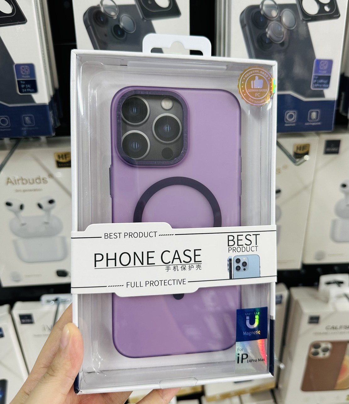 Ốp Wiwu Ultra Thin Frosted phone case UTFC-103 Cho Iphone 14 được làm bằng PC mờ, thiết kế trong suốt, chống oxy hóa, không dễ ố vàng - Hàng Chính Hãng