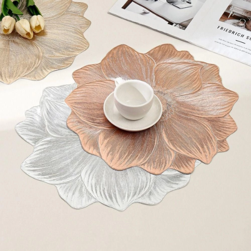 Tấm Lót Bàn Ăn PVC Hình Hoa Sen 38cm – Phong Cách Châu Âu, Sang Trọng, Dễ Vệ Sinh - Thảm Lót Bình Hoa - Thảm Decor - Hàng CHính Hãng MINIIN