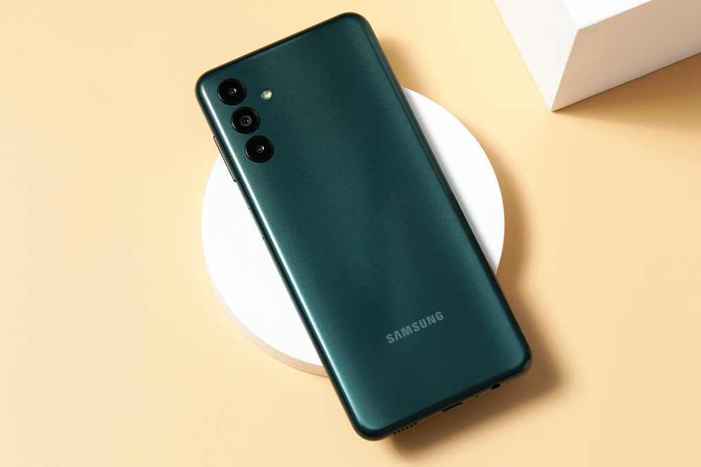 Điện Thoại Samsung Galaxy A04s (4GB/64GB) - Hàng Chính Hãng