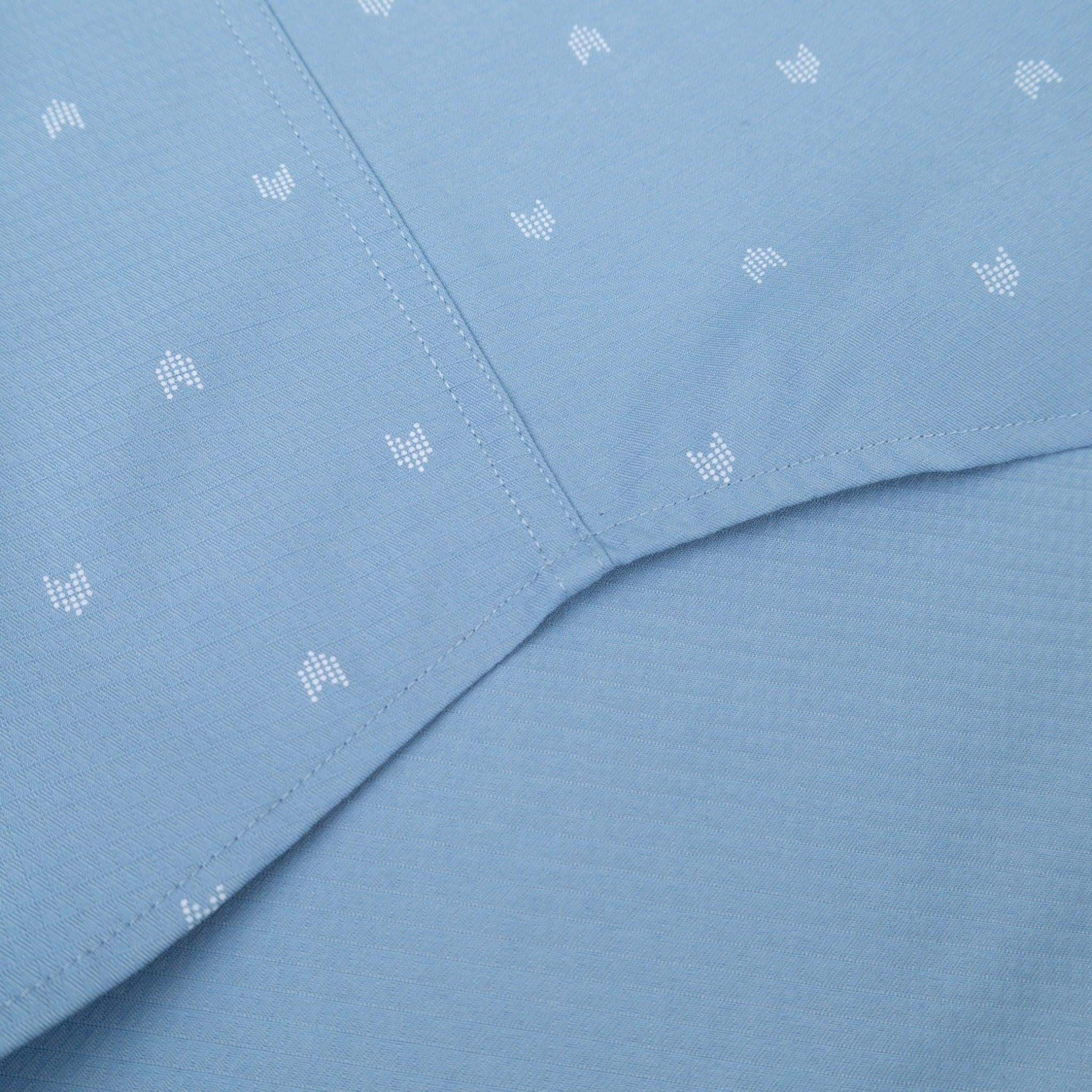 Áo sơ mi nam KHATOCO Tailor Fit dài tay A1MD538T1-CNIN770-2704-D