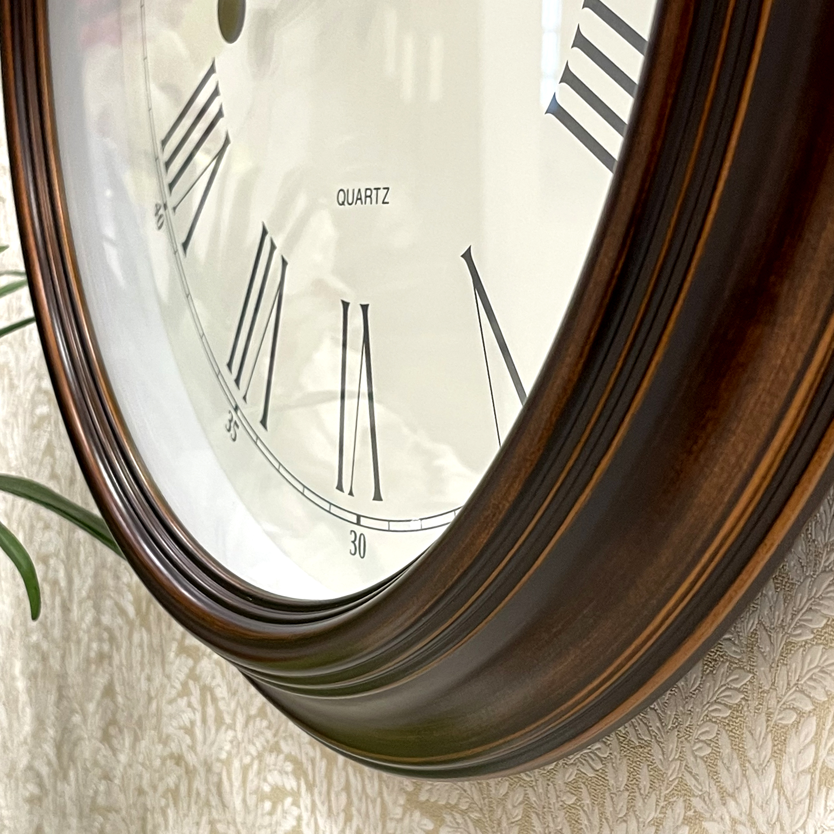 Đồng hồ treo tường hiệu RHYTHM - JAPAN CMG736NR35