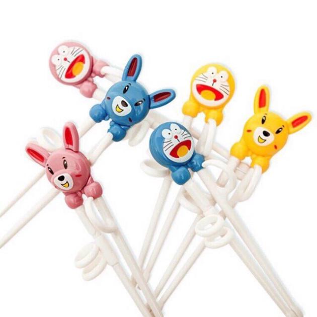 Đũa Ăn Dặm Cho Bé Loại Có Xỏ Ngón