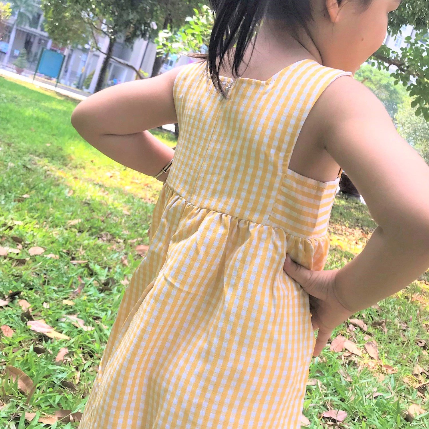 G00000115 Váy caro vàng cho bé gái siêu cưng từ 1 tuổi