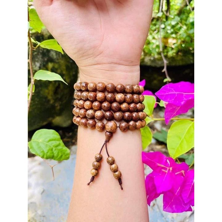 VÒNG TAY TRẦM HƯƠNG CHUỖI 108 HẠT ĐÃ TRÌ CHÚ MAY MẮN TẶNG KÈM HỘP GẤM SANG TRỌNG SS1