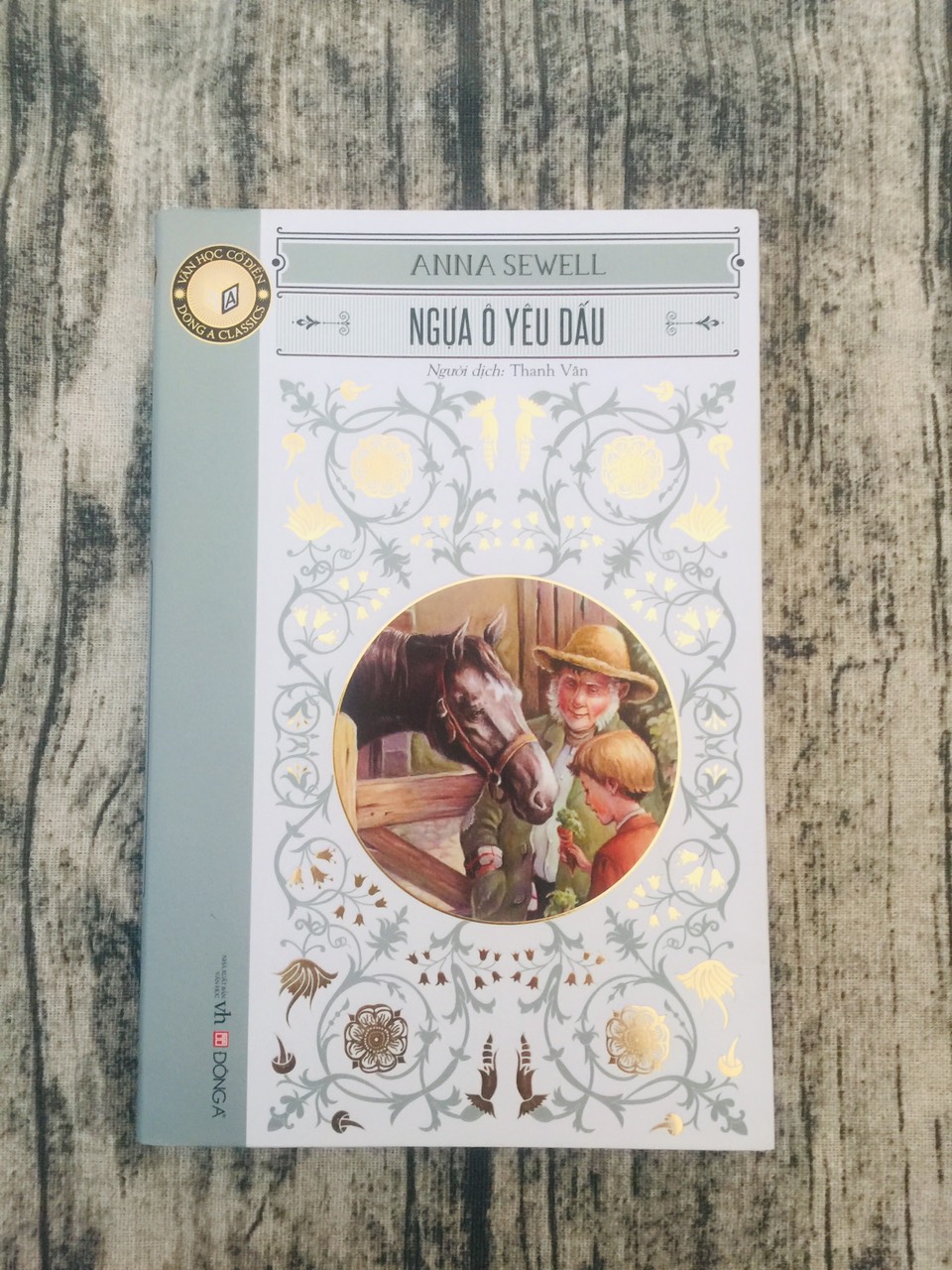 Ngựa Ô Yêu Dấu