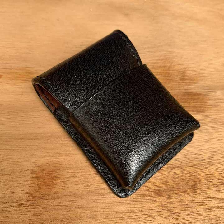 Bao da ZIPPO- đồ da thủ công - màu đen DT403