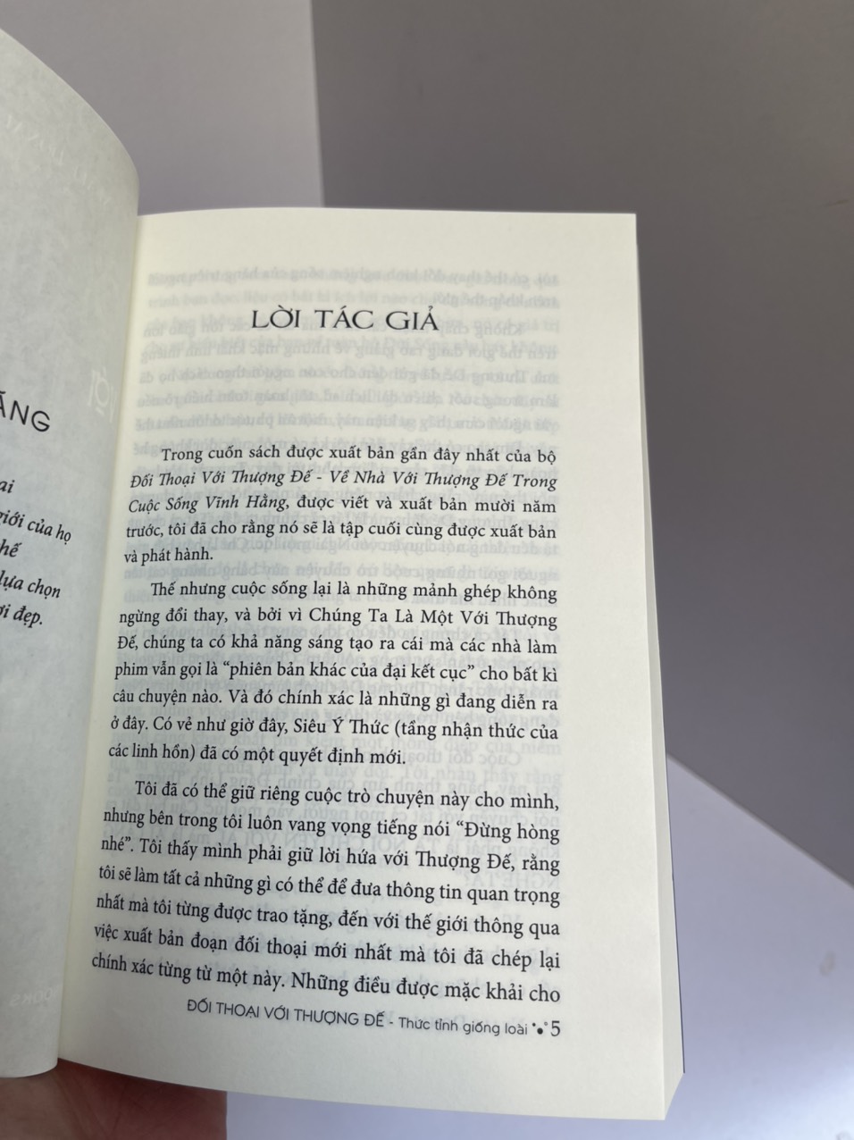 ĐỐI THOẠI VỚI THƯỢNG ĐẾ -  Thức Tỉnh Giống Loài - Neale Donald Waslch - Vy Lê dịch - Achaubooks