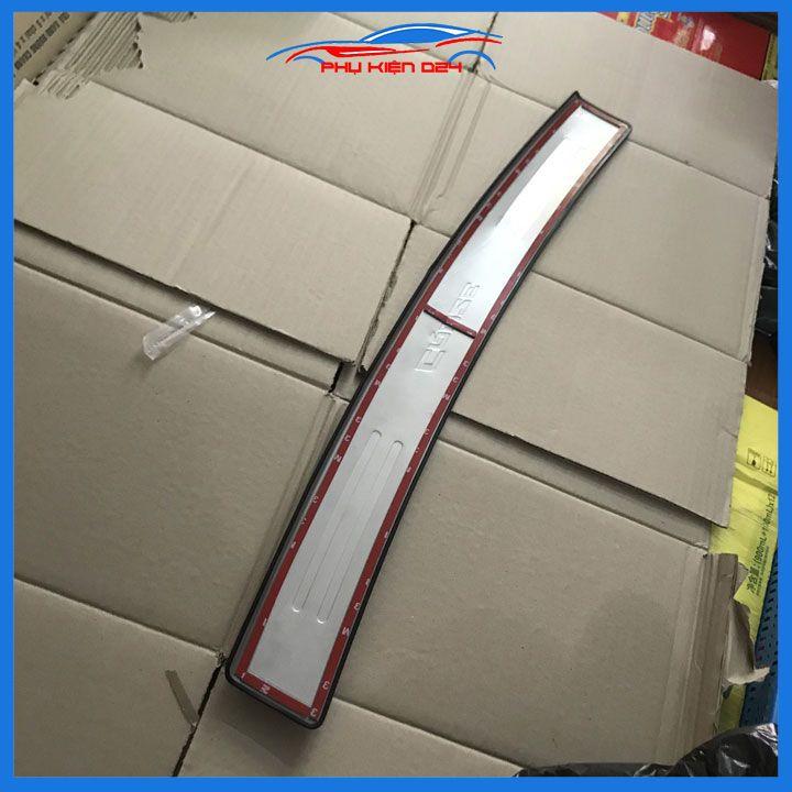 Ốp chống trầy cốp ngoài Lacetti Nhập, Cruze 2009-2010-2011-2012-2013-2014-2015-2016-2017-2018-2019 Inox sáng bóng
