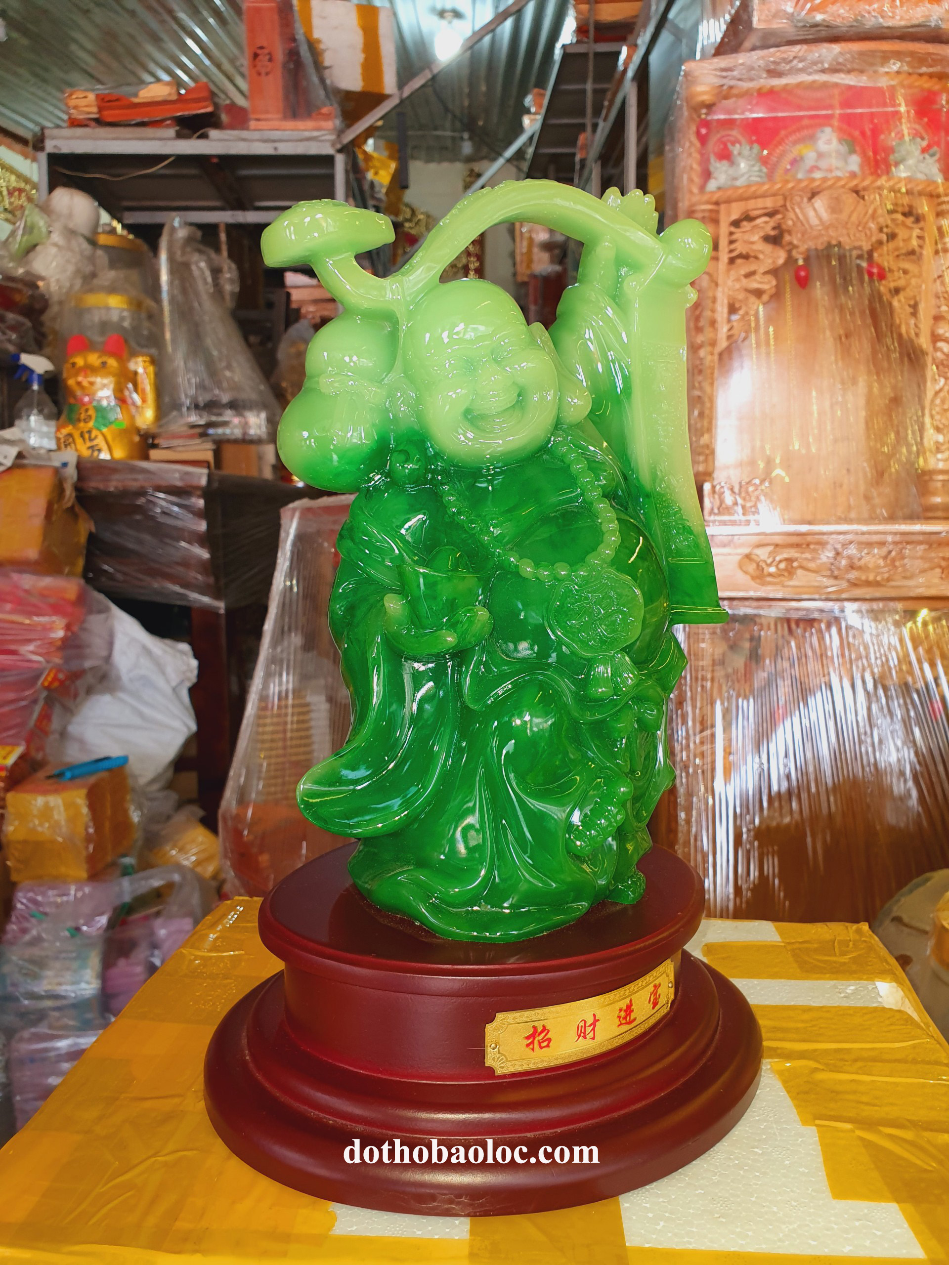 Tượng phật Di Lạc phong thủy màu xanh ngọc cao 36cm