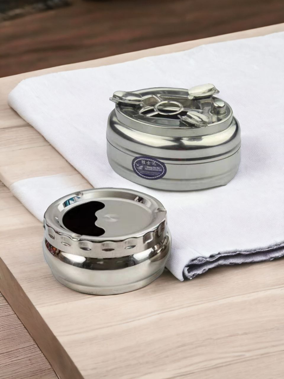 Gạt tàn nắp xoay - gạt tàn nắp bấm inox ( 2 kiểu khách tự lựa chọn sở thích cho mình )