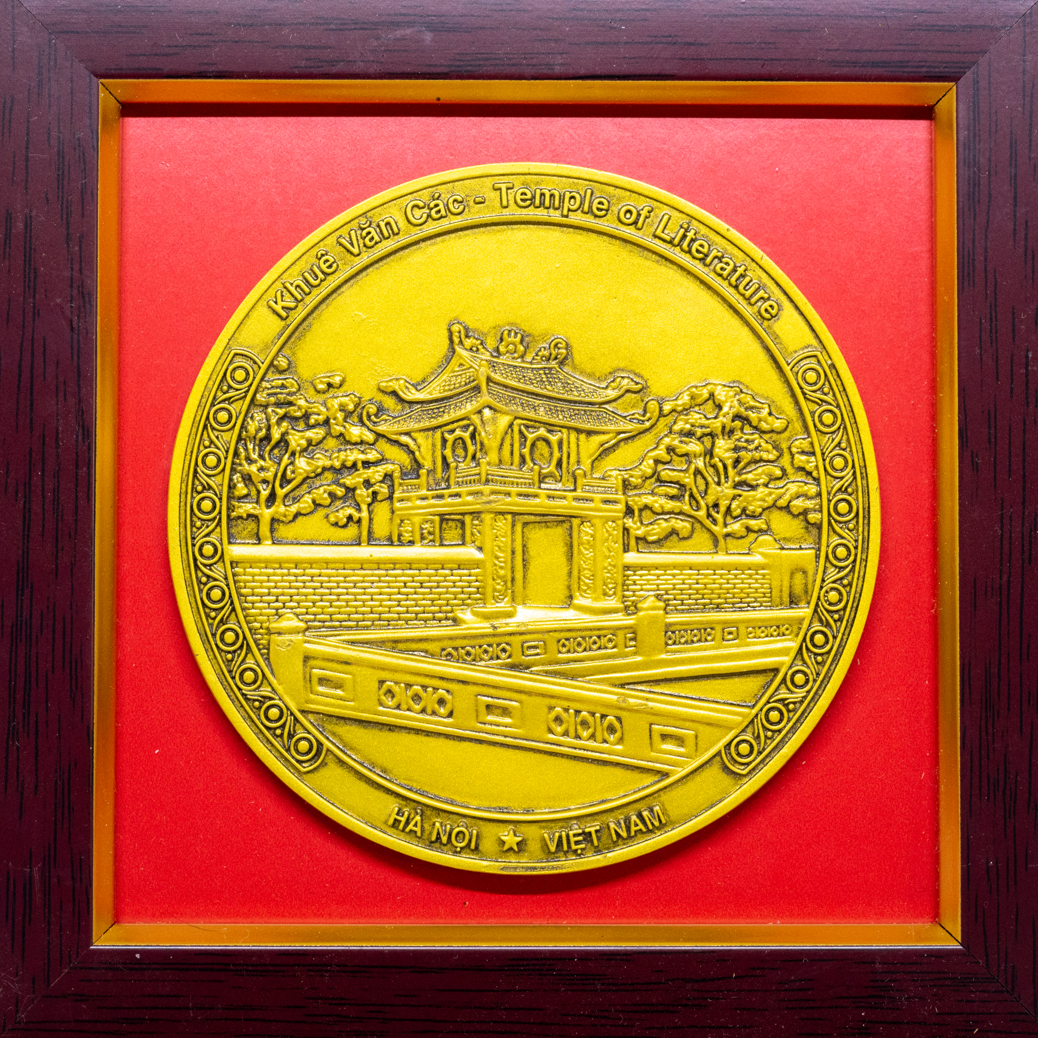 Tranh đồng chạm khảm nổi hình Khuê Văn Các