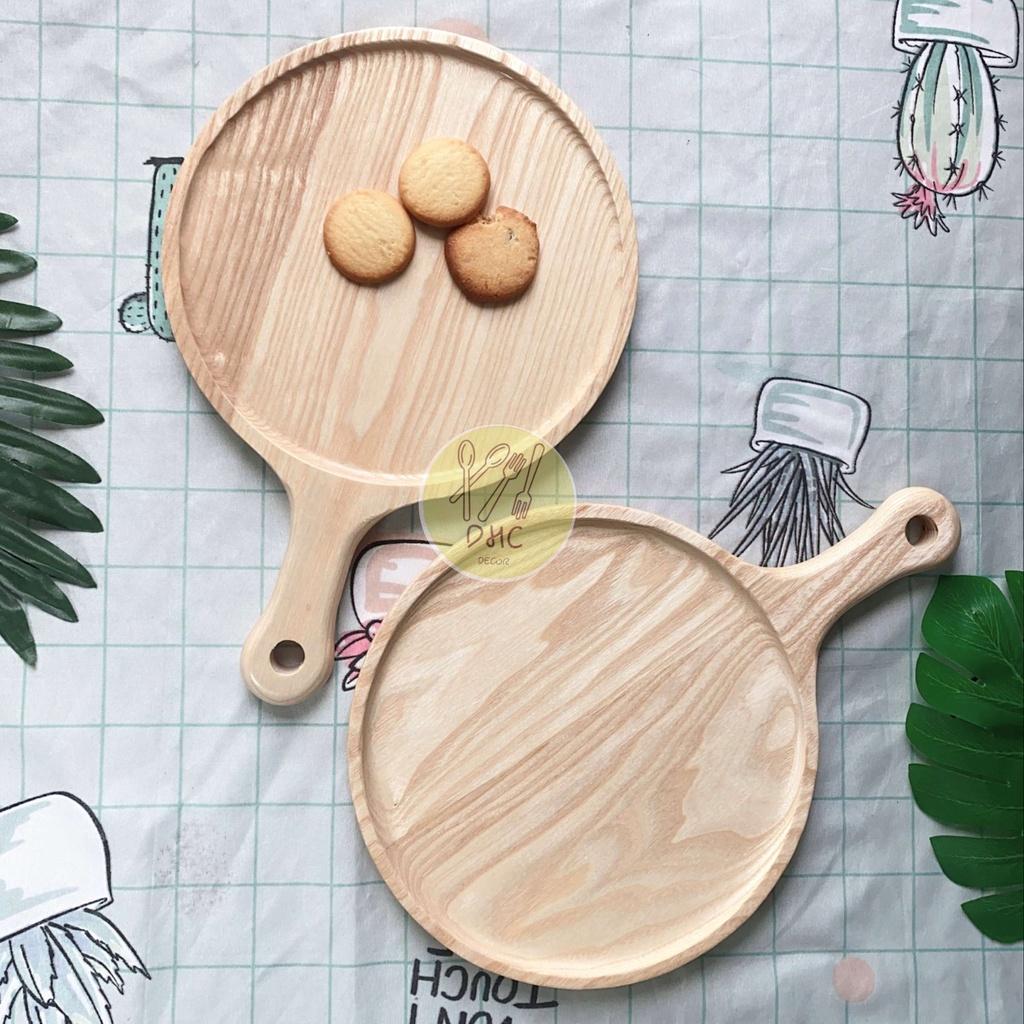 Khay tròn tay cầm gỗ Tần Bì nguyên khối I Khay gỗ đựng đồ ăn ,Decor trưng bày, chụp hình sản phẩm