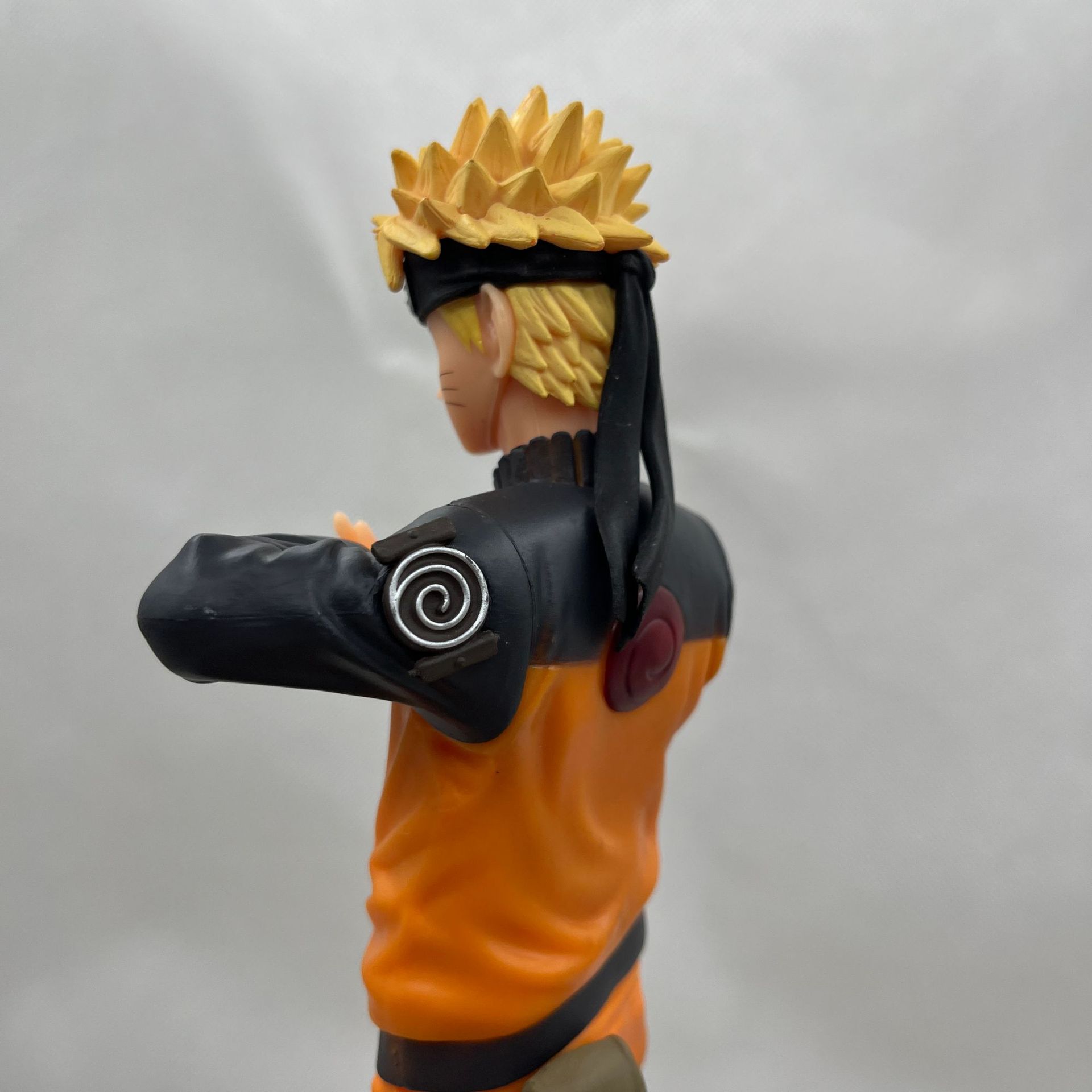 Mô hình Naruto ba mặt có thể thay đổi