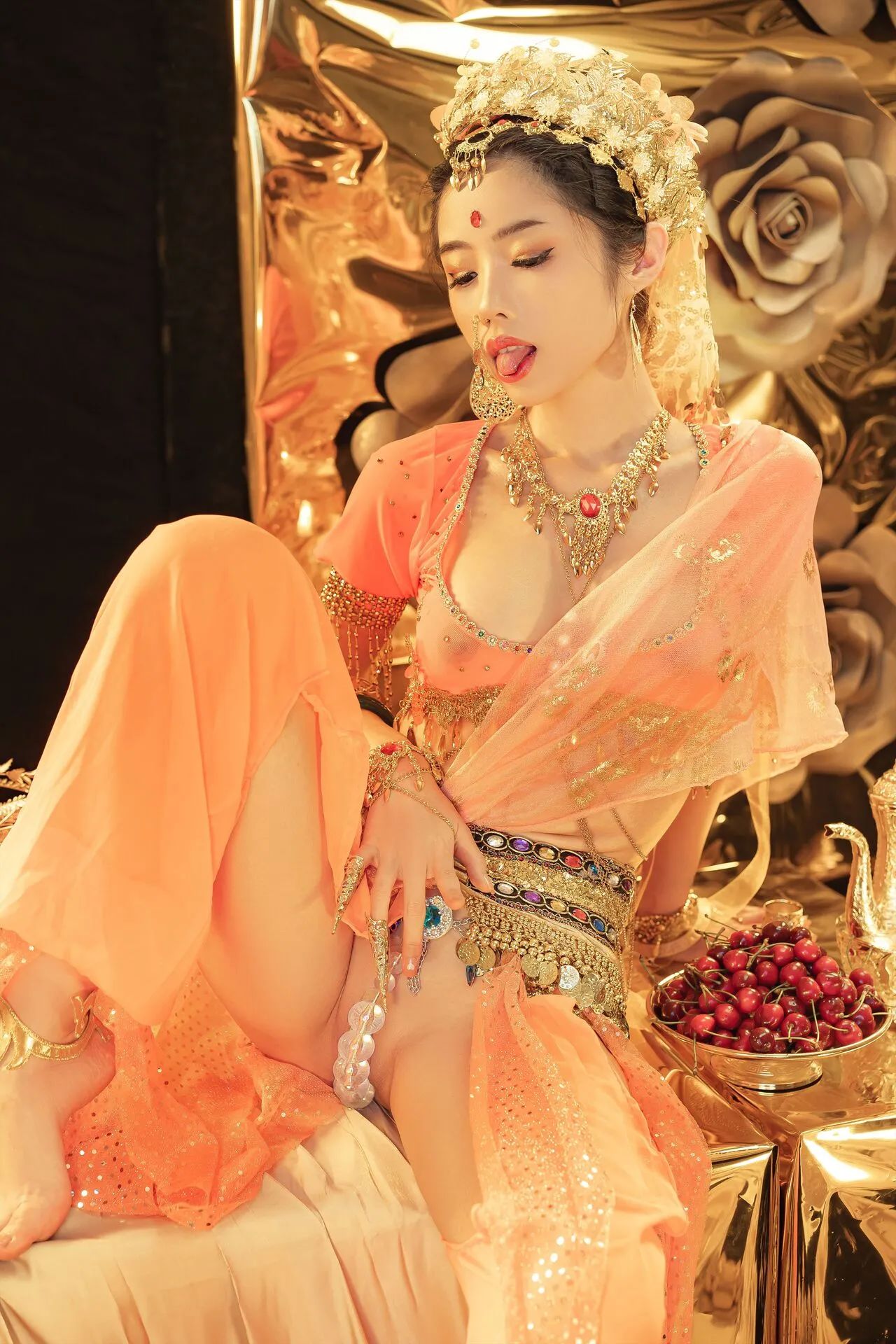 hình cosplay chapter 128 167