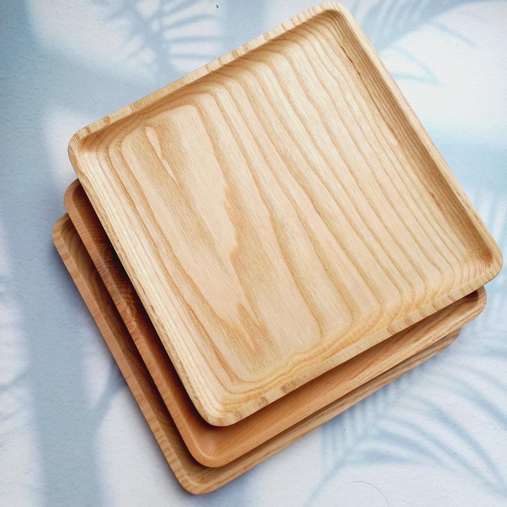 KHAY GỖ TẦN BÌ NGUYÊN KHỐI 22X22 CM