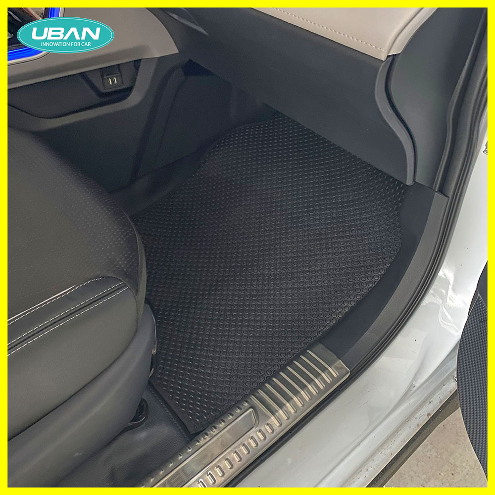 Thảm lót sàn ô tô UBAN cho xe Toyota Avanza Premio - Nhập khẩu Thái Lan