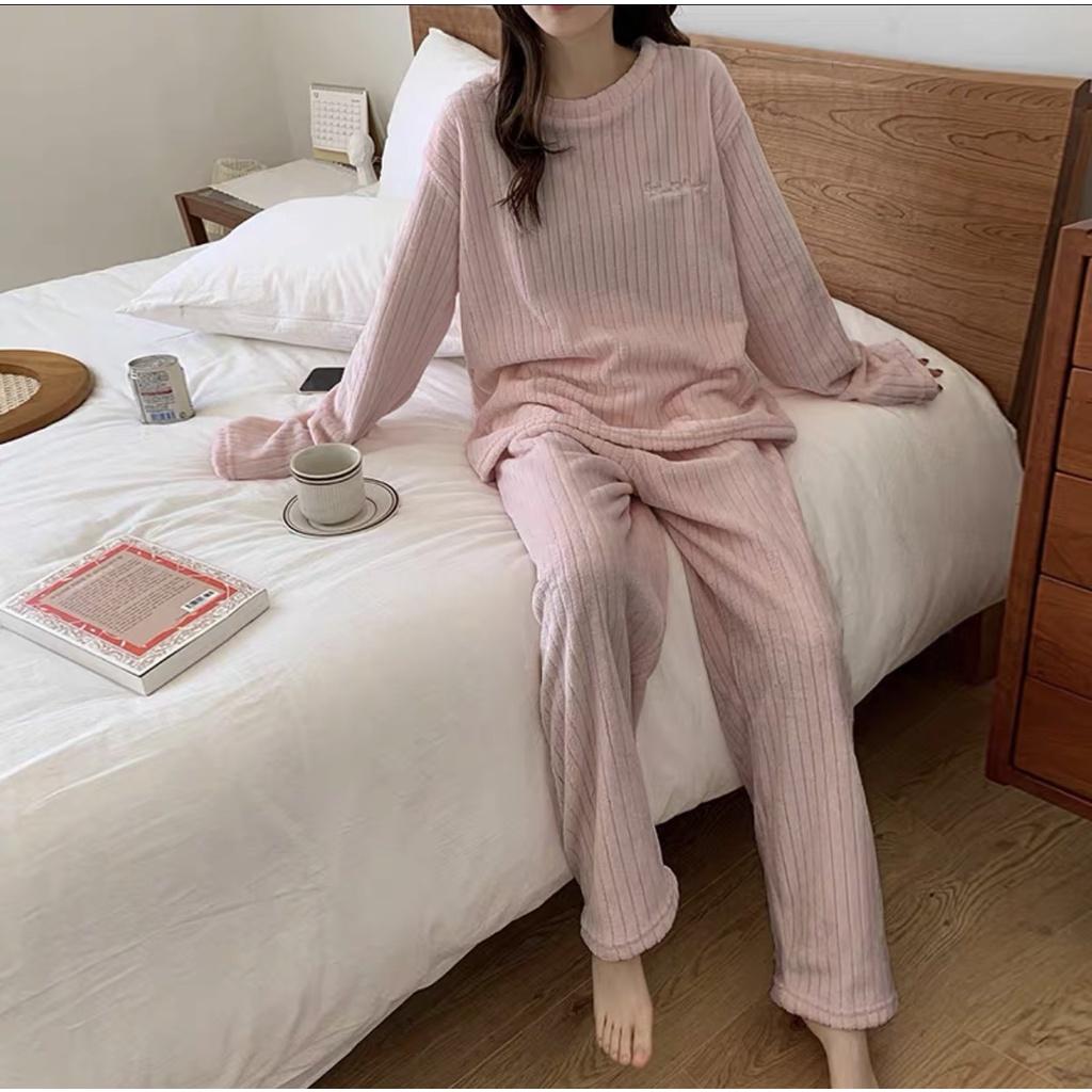 MS400 Bộ mặc nhà lông siêu ấm kẻ sọc thêu chữ