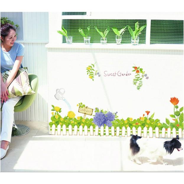 Decal chân tường vườn hoa xinh xắn