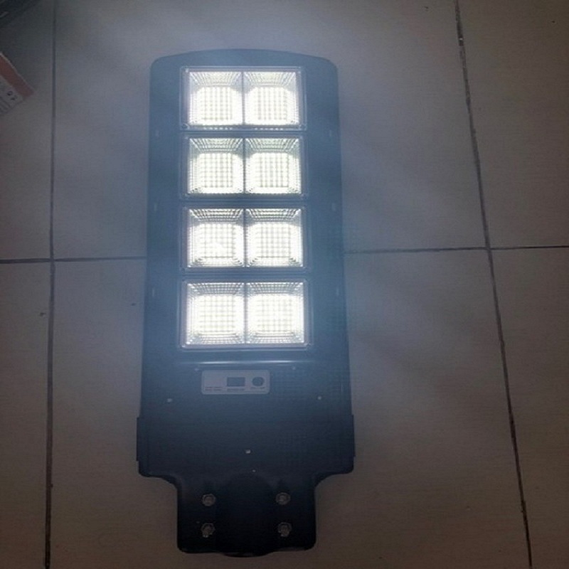 ĐÈN NĂNG LƯỢNG MẶT TRỜI 120W DÙNG NGOÀI ĐƯỜNG